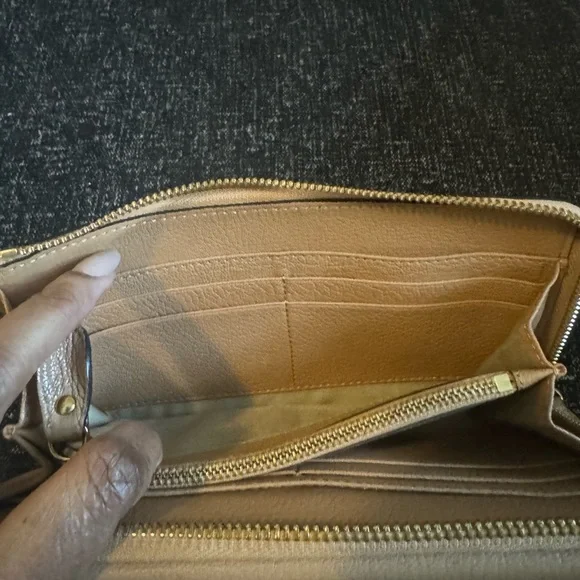 CHLOE ELSIE Gold Savana leather continental wallet - Picture 4 of 7